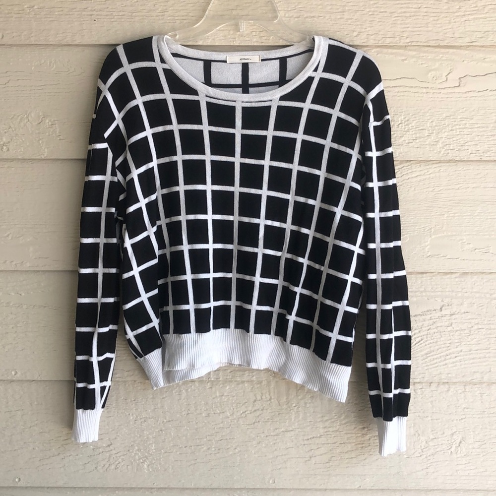 Black and white sweater